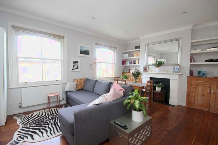 Studio To Rent In Kilmarsh Road, London, W6