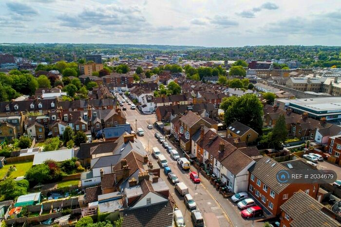 1 Bedroom Flat To Rent In Kingsley Road, Maidstone, ME15