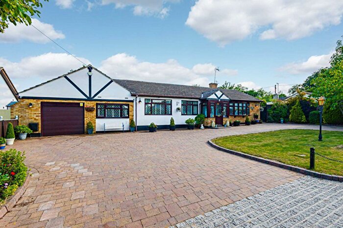 4 Bedroom Detached Bungalow For Sale In Vera Road, Billericay, CM11
