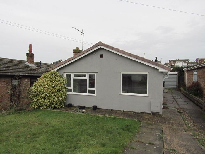 3 Bedroom Detached Bungalow To Rent In The Vineway, Harwich, CO12