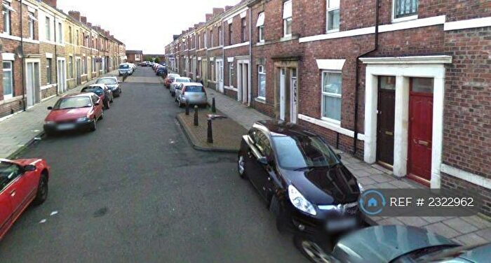 2 Bedroom Flat To Rent In Claremont South Avenue, Gateshead, NE8