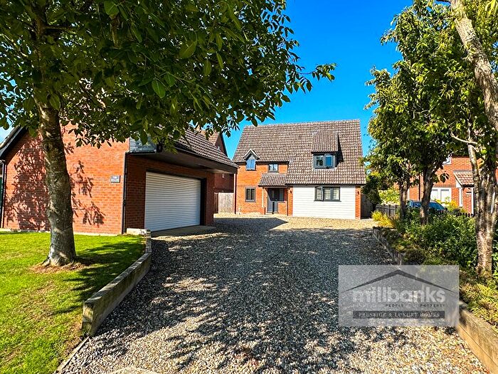 4 Bedroom Detached House For Sale In Crown Road, Old Buckenham, NR17