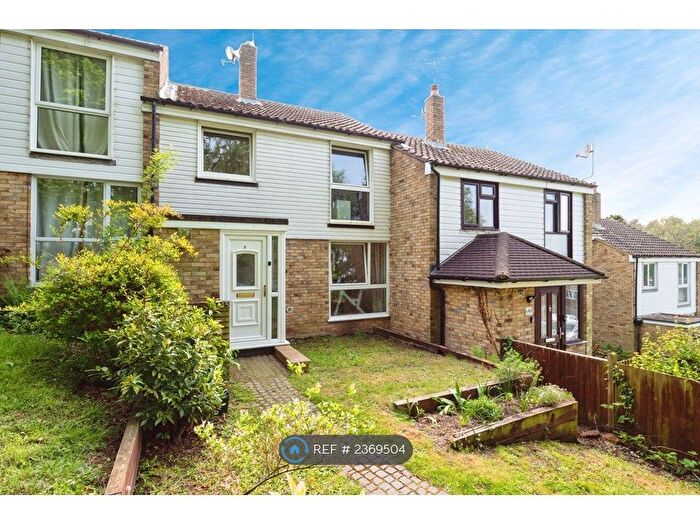 3 Bedroom Semi-Detached House To Rent In Ridgeway, Pembury, Tunbridge Wells, TN2