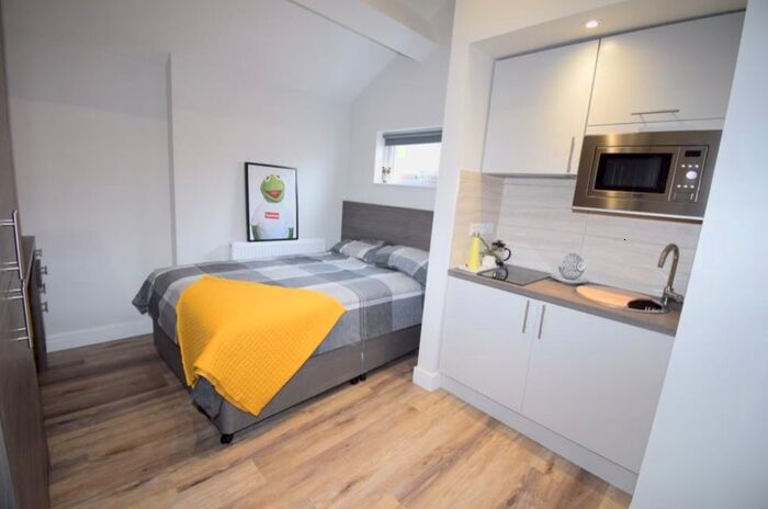 1 Bedroom Apartment To Rent In Sadler Gate, Derby, Derbyshire, DE1
