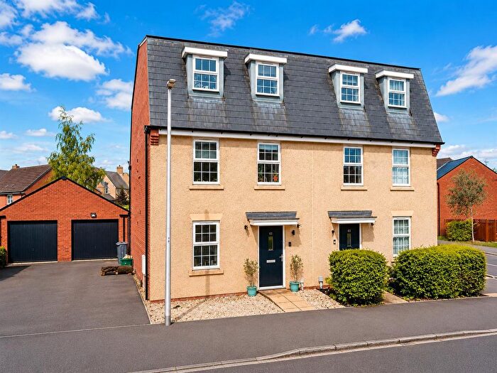 4 Bedroom Property For Sale In Wheatear Road, Yatton, Bristol, BS49