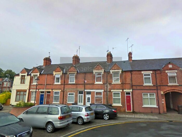 3 Bedroom Terraced House To Rent In Rolleston Street, Leicester, LE5