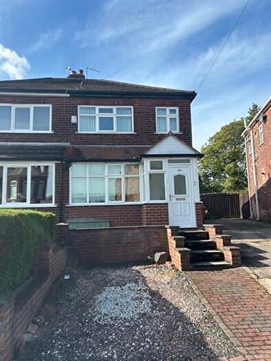2 Bedroom Semi-Detached House To Rent In Parkfield Road North, Manchester, M40