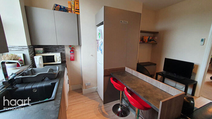 2 Bedroom Flat To Rent In Bayswater Road, Plymouth, PL1