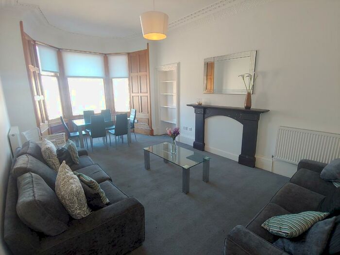 4 Bedroom Flat To Rent In Marchmont Road, Marchmont, Edinburgh, EH9