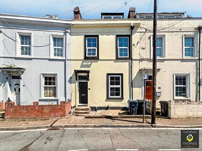 6 Bedroom Terraced House For Sale In Worcester Parade, Gloucester, GL1