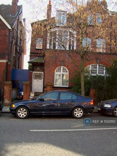 Studio To Rent In Lymington Road, London, NW6