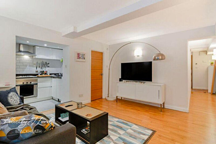 1 Bedroom Flat To Rent In Lee High Road, London, SE12