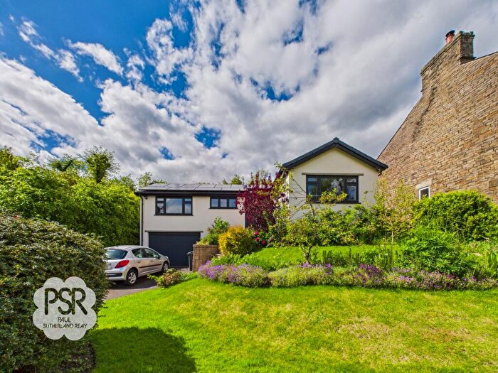3 Bedroom Detached Bungalow For Sale In Bridge Street, New Mills, SK22