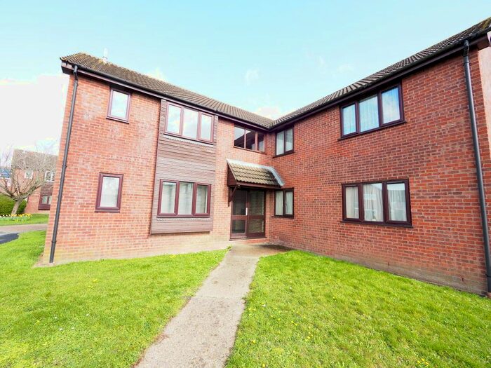 1 Bedroom Flat To Rent In Steward Close, Wymondham, Norfolk, NR18