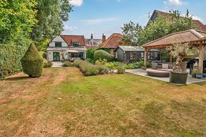 4 Bedroom Link Detached House For Sale In Beamond End Lane, Little Missenden, HP7