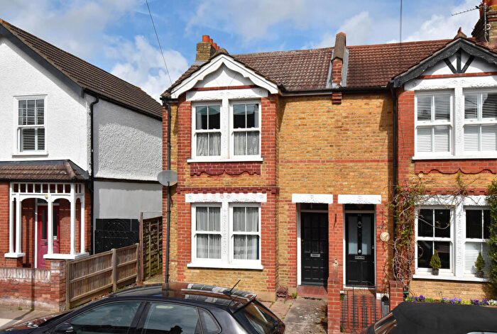2 Bedroom Semi Detached House For Sale In Albert Road, Bromley, BR2