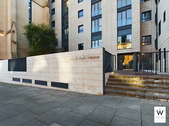 2 Bedroom Flat To Rent In Park Circus Place, Park, Glasgow, G3