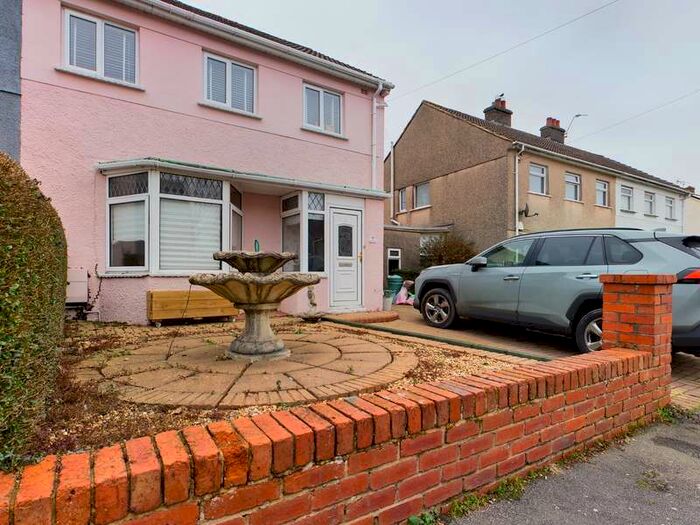 3 Bedroom House To Rent In Edgemoor Drive Upper Killay, Swansea, SA2