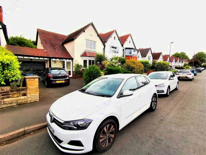 3 Bedroom Detached House To Rent In Hazelhurst Road, Kings Heath, B14