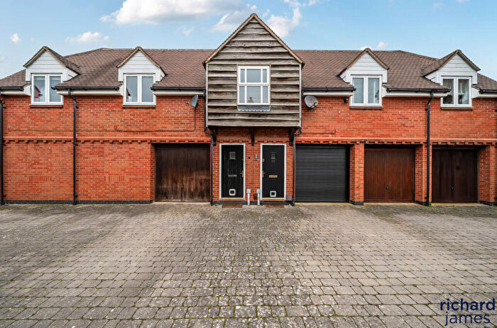 2 Bedroom Flat For Sale In Redhouse, Swindon, SN25