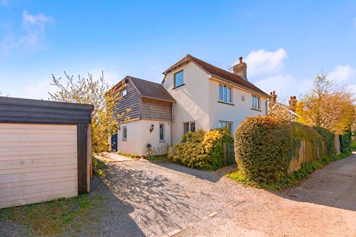 4 Bedroom Detached House For Sale In Grange Road, Barcombe, BN8