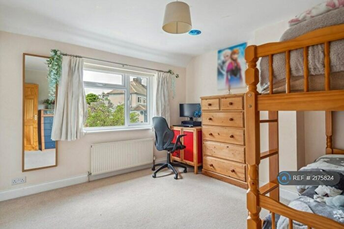 4 Bedroom Semi-Detached House To Rent In New Road, Chalfont St. Giles, HP8