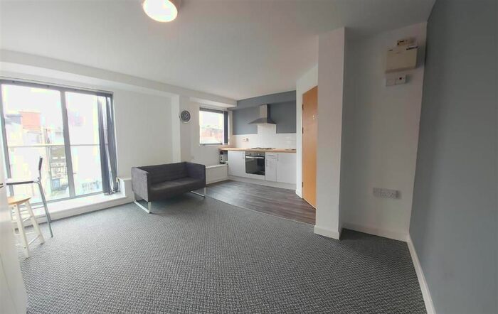 1 Bedroom Studio To Rent In The Kingsway, Swansea, SA1