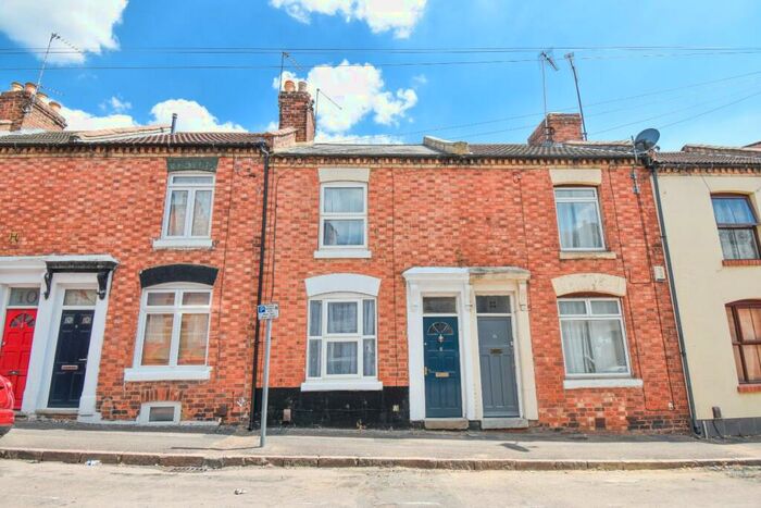 2 Bedroom Terraced House To Rent In Spencer Road, Northampton, NN1