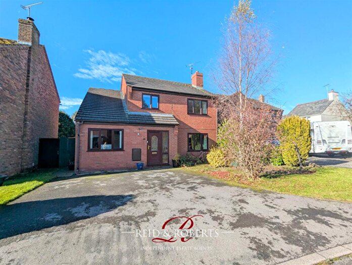 4 Bedroom Detached House For Sale In Llwyn Bedw, Gwernaffield, Mold, CH7