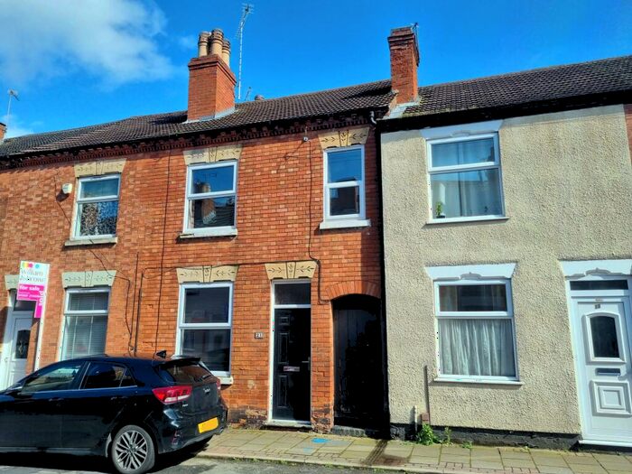 2 Bedroom House To Rent In Russell Street, Loughborough, LE11