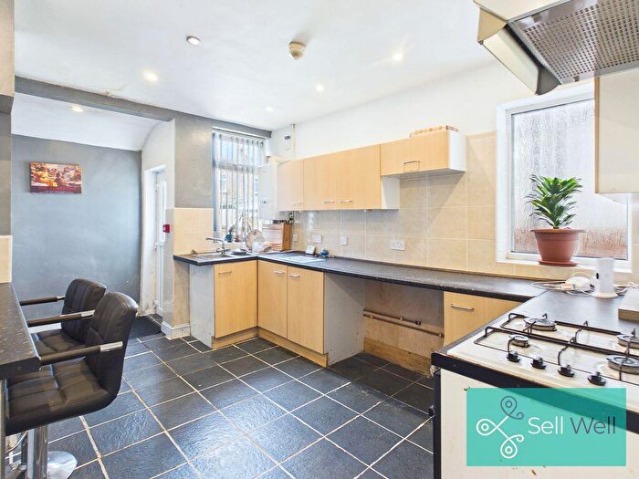 3 Bedroom Terraced House For Sale In Parrin Lane, Eccles, Manchester, M30