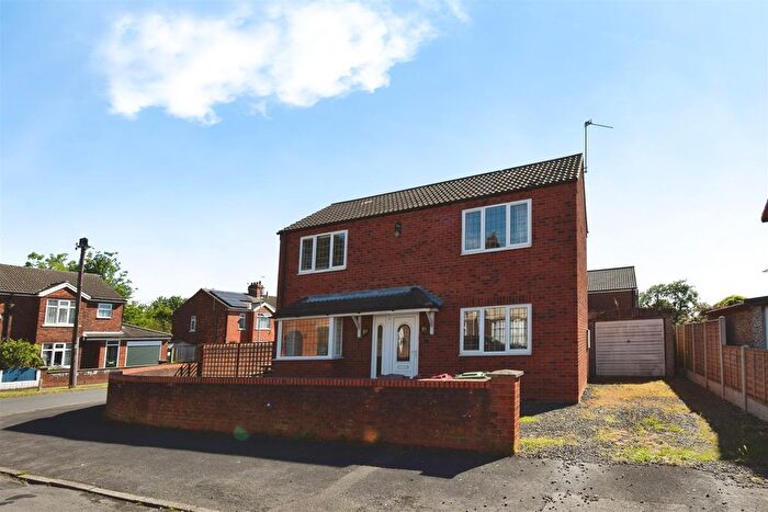 3 Bedroom Detached House To Rent In Donnington Gardens, Scunthorpe, DN15