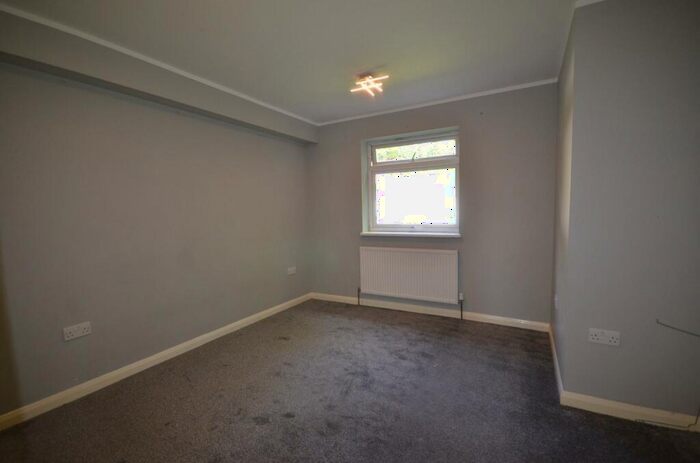 2 Bedroom Flat To Rent In Dorset House, Brook Avenue, Harrow, Middlesex, HA2