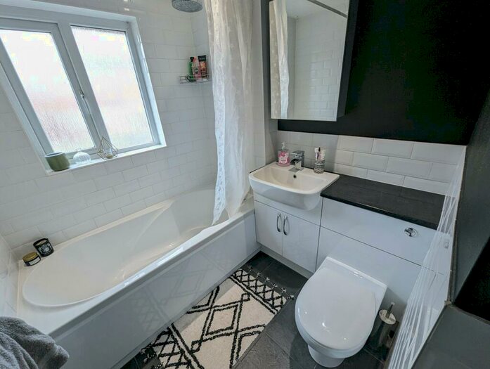 1 Bedroom Terraced House To Rent In Hubbard Close, Flitwick, MK45