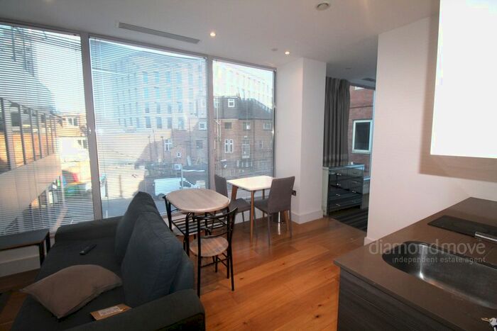 1 Bedroom Flat To Rent In Staines Road, Hounslow, TW3