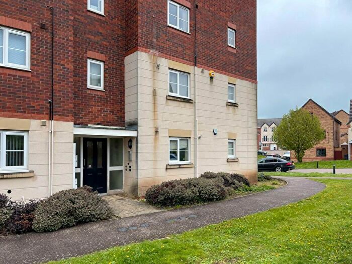 2 Bedroom Apartment To Rent In Saxthorpe Road, Leicester, LE5