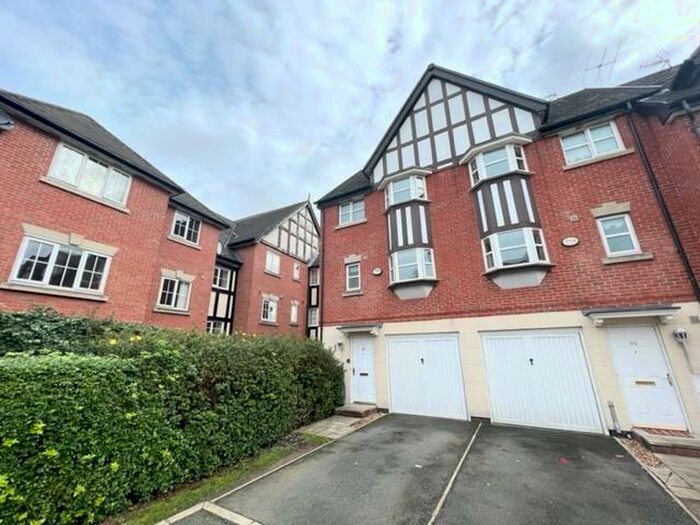 4 Bedroom Town House To Rent In Freshwater View, Northwich, CW8