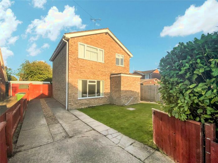 3 Bedroom House To Rent In Deerpark Road, Sawtry, Huntingdon, Cambridgeshire, PE28