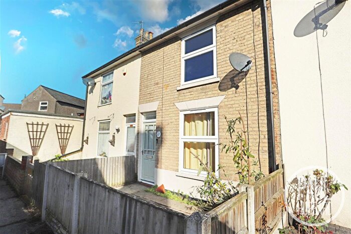 3 Bedroom Terraced House To Rent In Union Place, Lowestoft, Suffolk, NR33