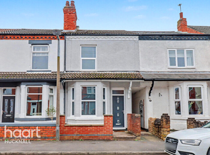 3 Bedroom Terraced House For Sale In Co-Operative Avenue, Nottingham, NG15