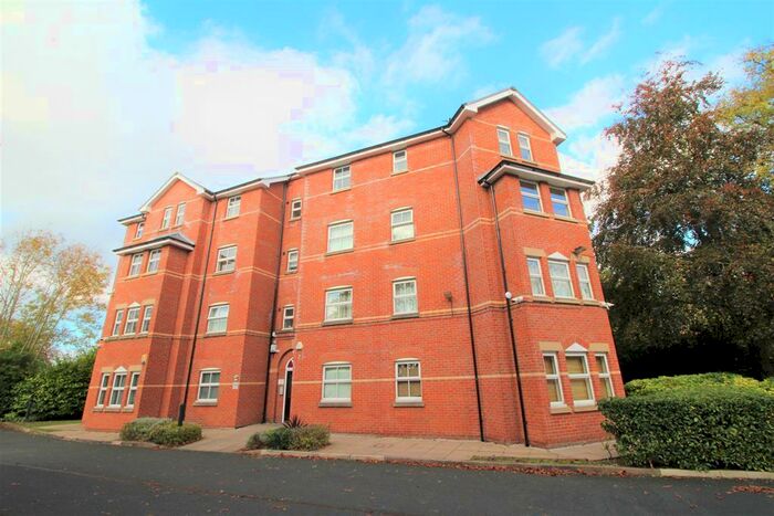 2 Bedroom Flat To Rent In Hart Road, Manchester, M14