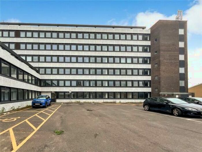 1 Bedroom Flat To Rent In Green Lane, Leeds, LS19