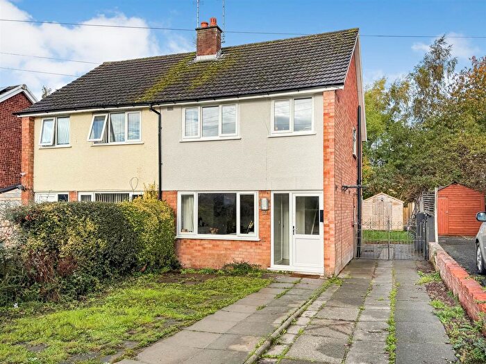 3 Bedroom Semi Detached House For Sale In Bridgeman Road, Oswestry, SY11