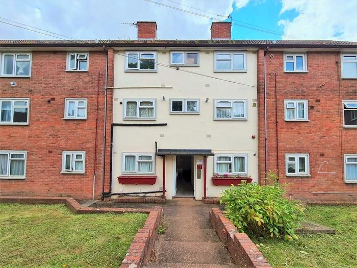 2 Bedroom Apartment To Rent In B Tristan Close, EX4