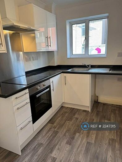 1 Bedroom Flat To Rent In Grey Friars Court, Stafford, ST16