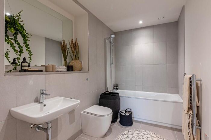 1 Bedroom Flat To Rent In Flat, Kangaroo Works, Rockingham Street, Sheffield, S1