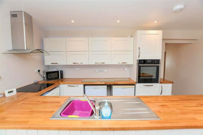 1 Bedroom Flat To Rent In Kirton Road, Greetwell, Brigg, DN20