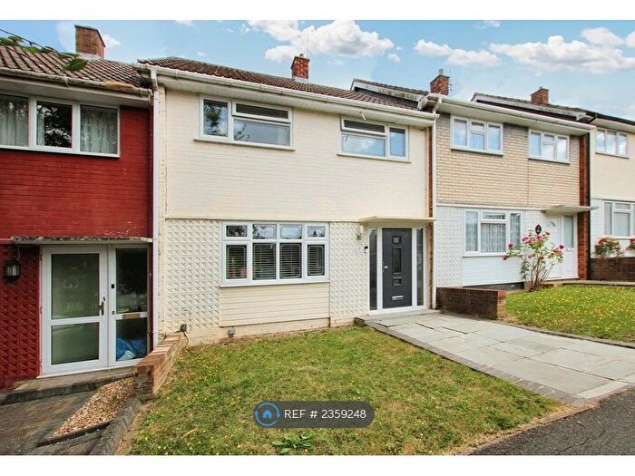3 Bedroom Terraced House To Rent In West Thorpe, Basildon, SS14