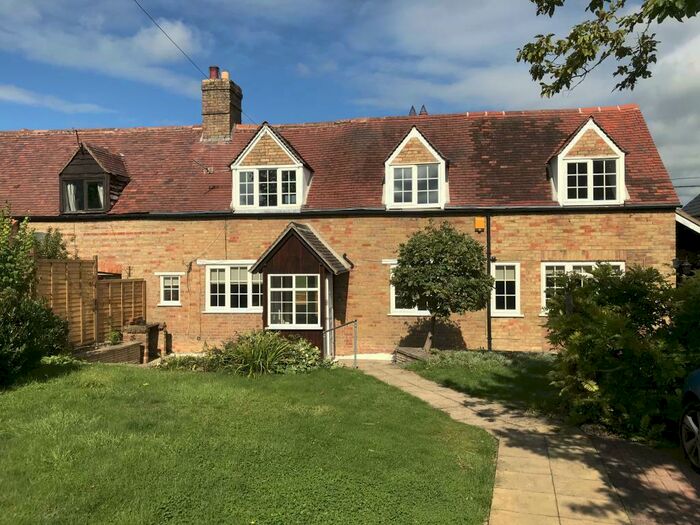 3 Bedroom Cottage To Rent In Horton-Cum-Studley, Oxford, OX33