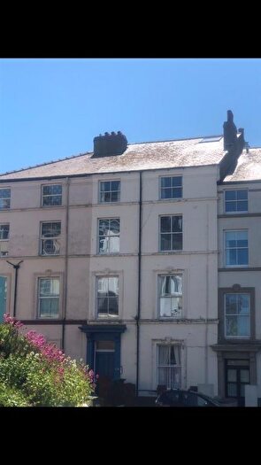 2 Bedroom Flat To Rent In Castle Road, Scarborough, YO11